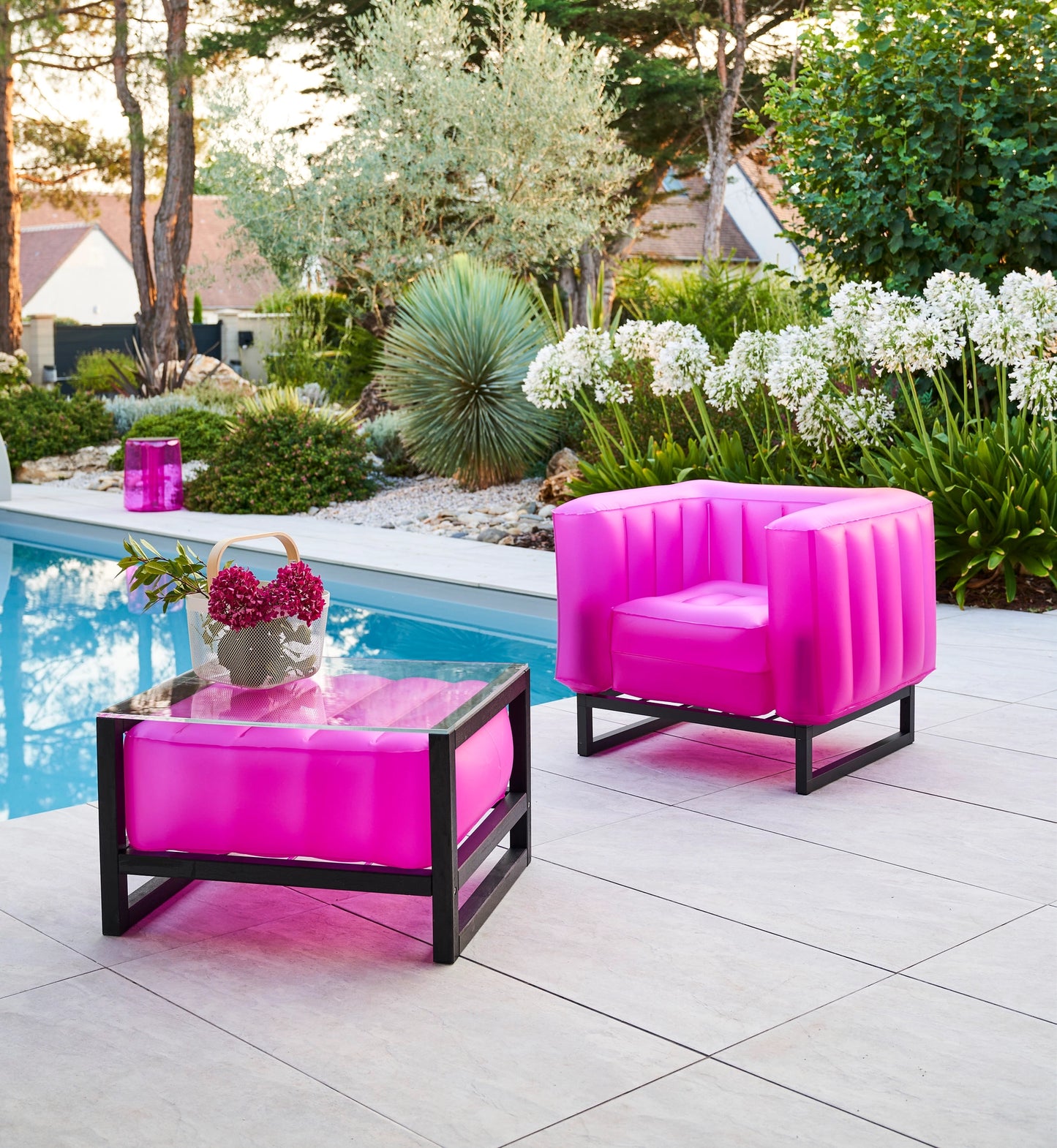 MOJOW - Luminous Pink Aluminum Armchair